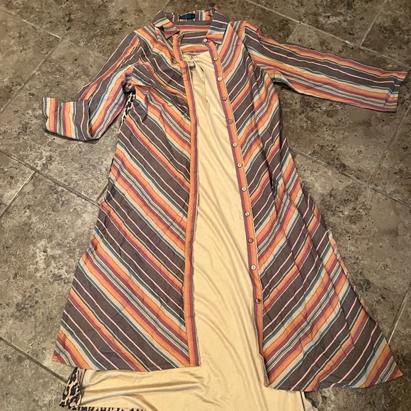 Fashion Express Cheetah/Aztec Print Dress - Picture 1 of 3